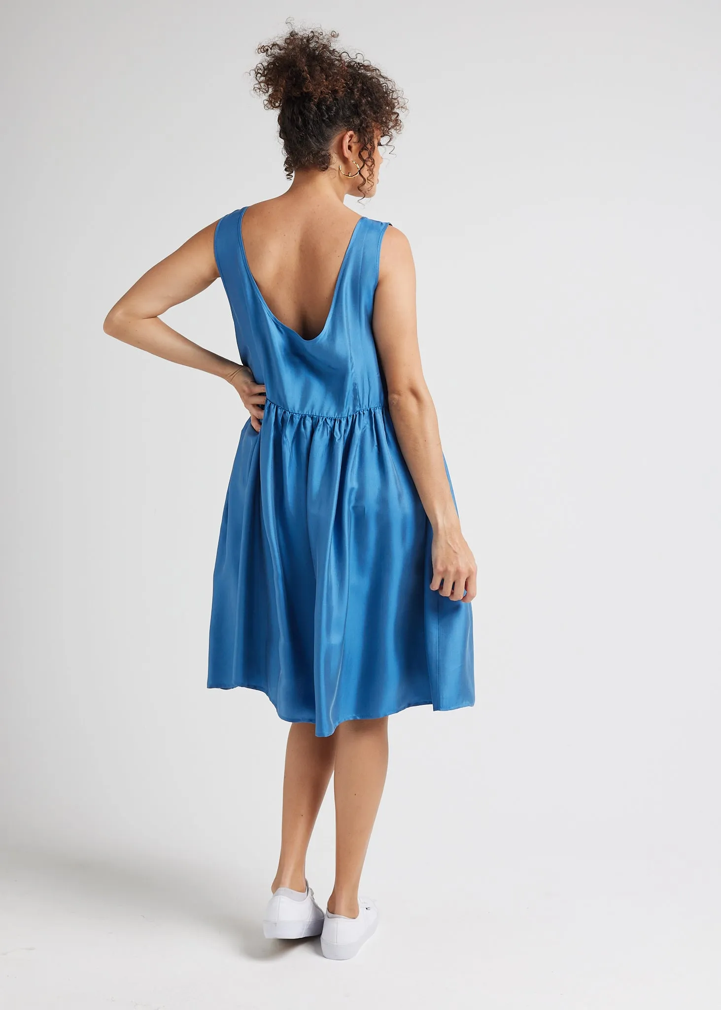 Carnation Sleeveless Silk Dress - Ocean Blue
