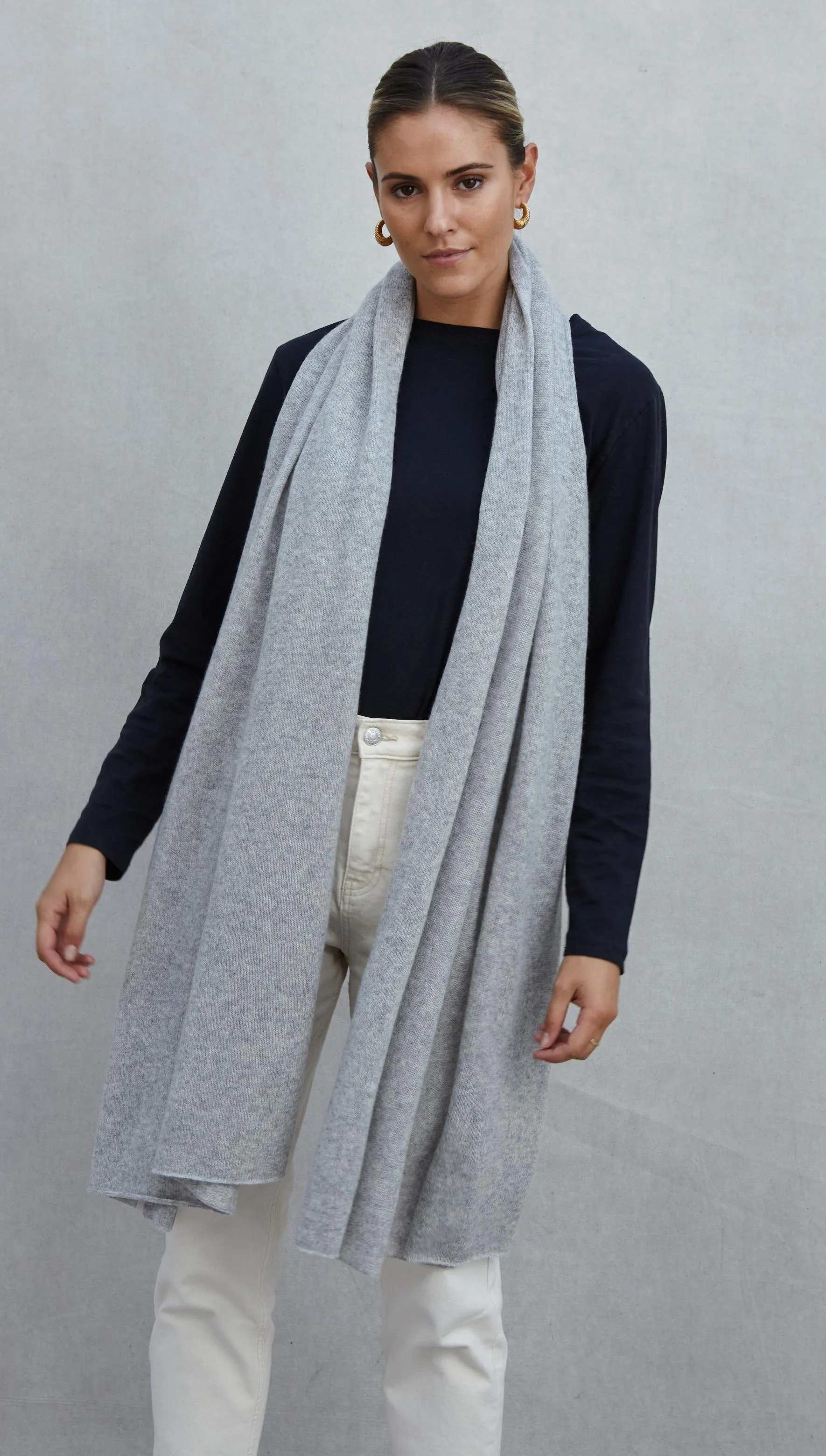 CASHMERE TRAVEL WRAP - LIGHT GREY MELANGE