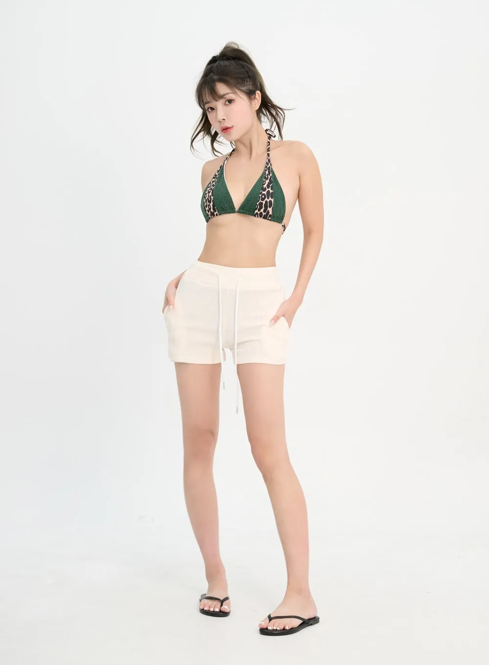 Shorts And Zip-Up Hoodie Set IM302