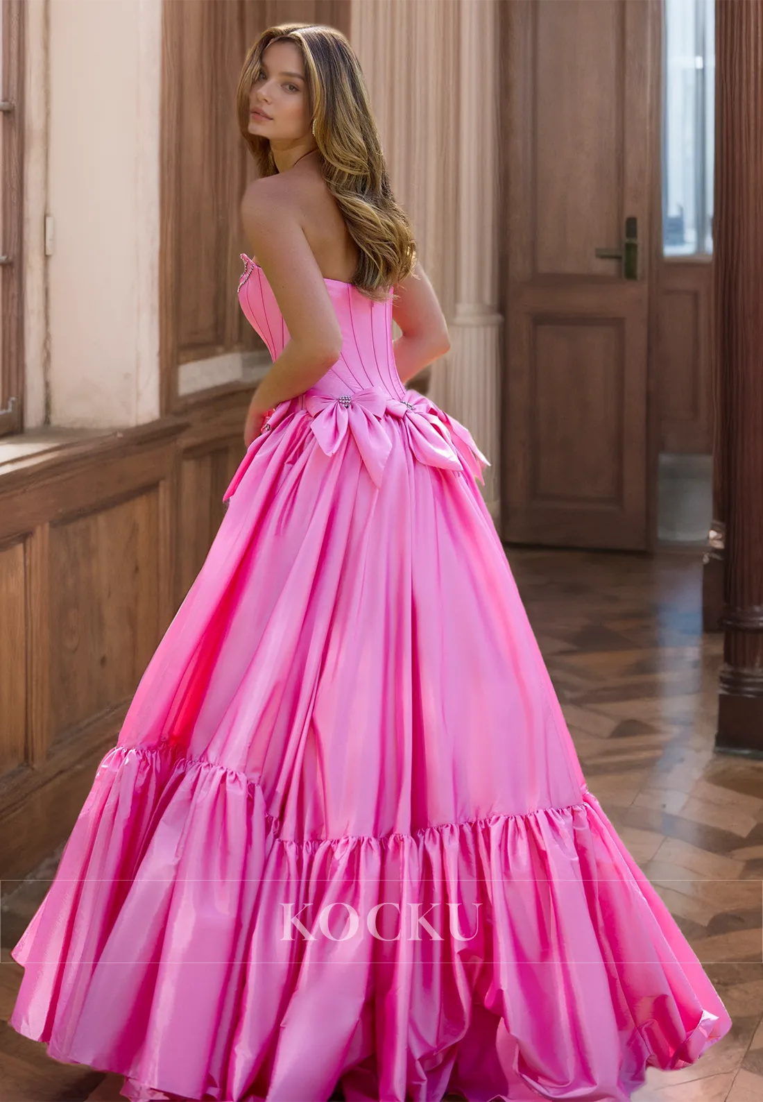 Tube Top A-Line Sleeveless Stripe Floor-Length Pleats Satin Bows Prom Dress with Beads Party Dress